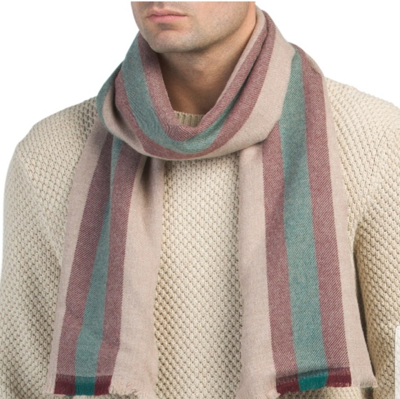 Gucci Other - 💯% GENUINE GUCCI UNISEX SCARF!